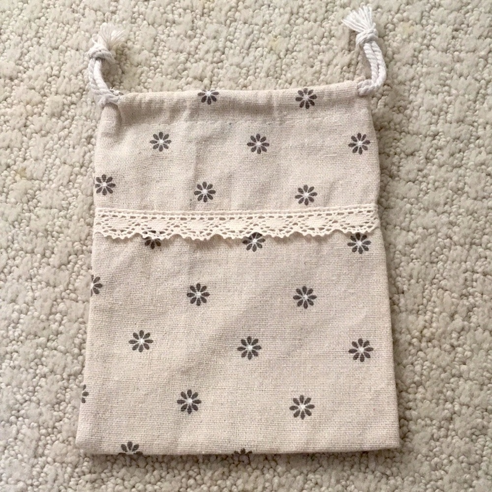 NWOT: Canvas Dust Bag